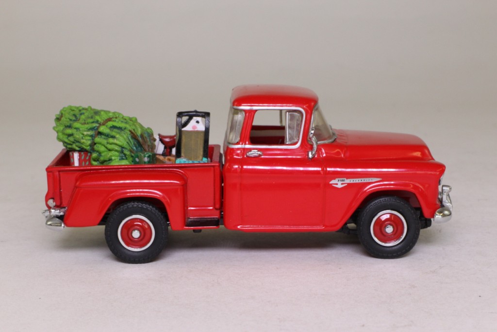 Matchbox Collectibles YSC02; 1955 Chevrolet Advance Pickup; The 1955 Chevrolet 3100 Christmas Pickup
